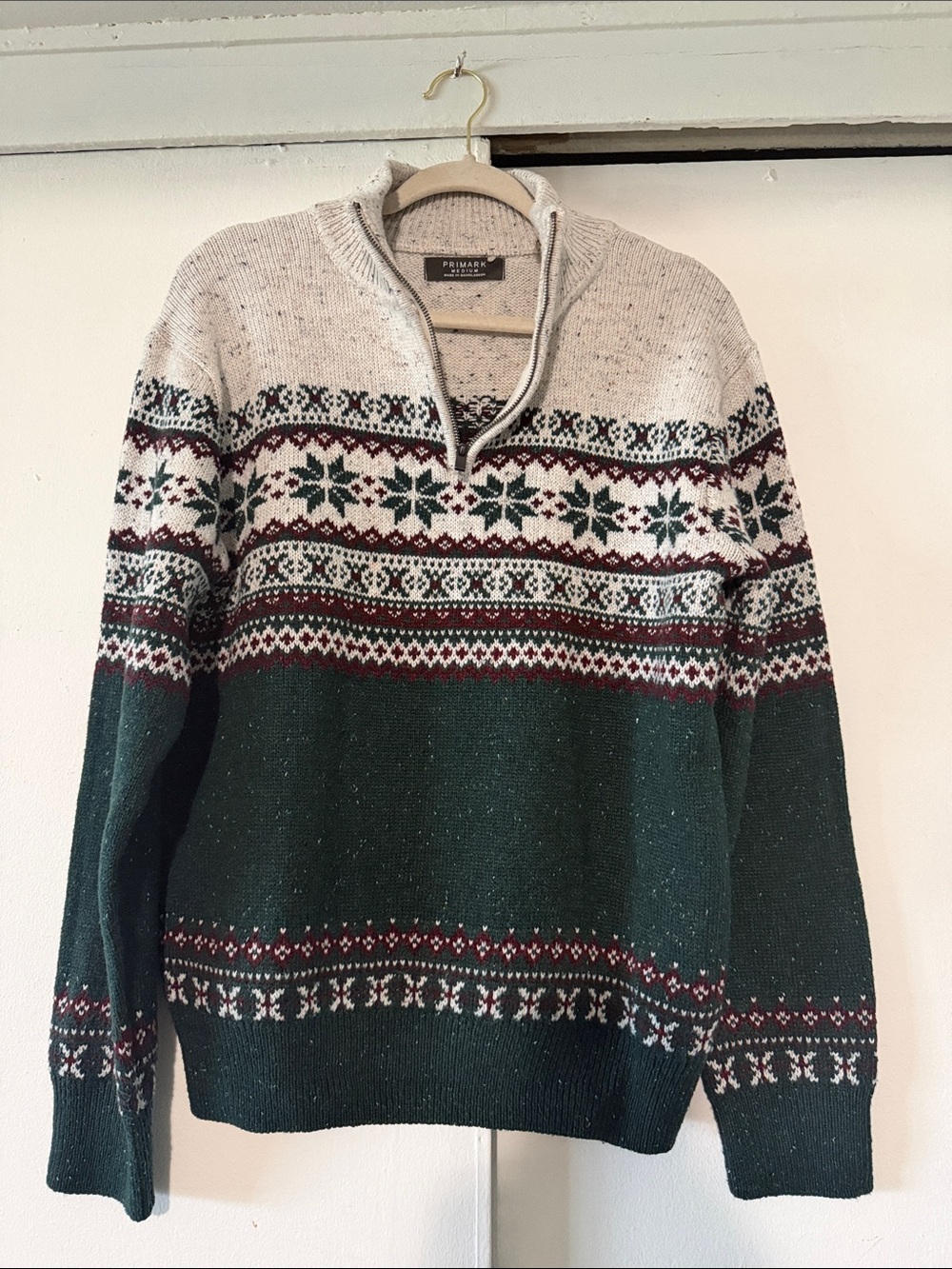Primark Men's Green & Cream Fair Isle Half-Zip Sweater with Burgundy Accents